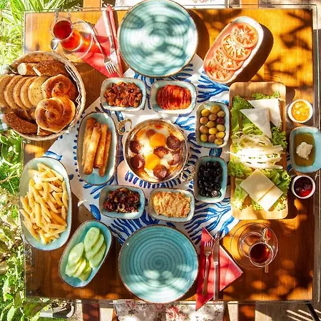 Flores 3* אלאקאטי