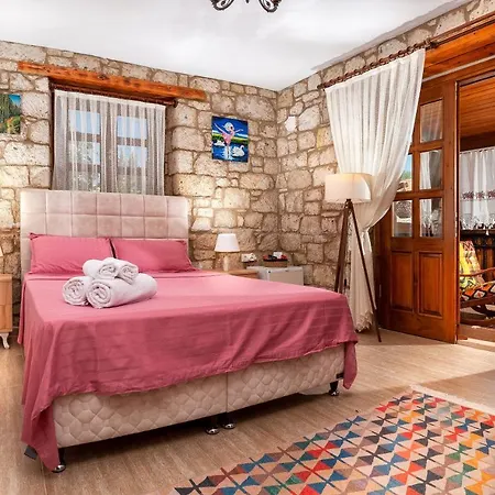 Flores Αλακάτι