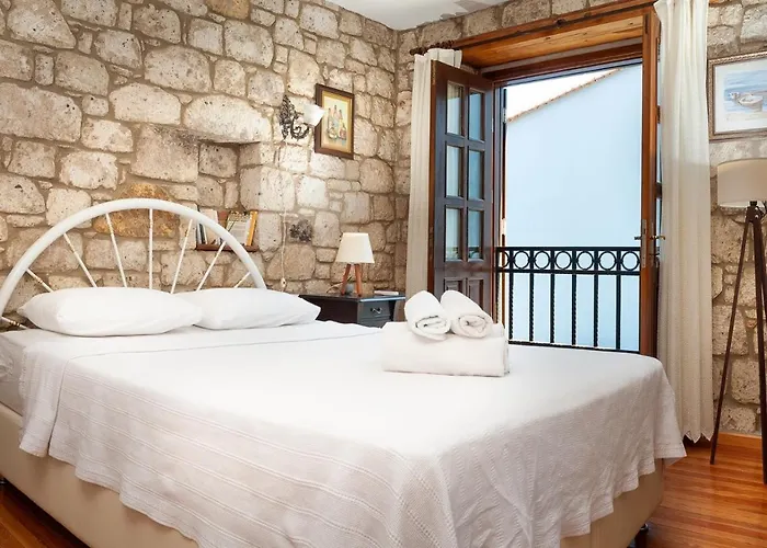Flores 3* Alacati