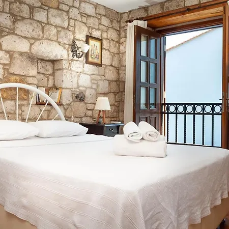 Flores 3* Alacati