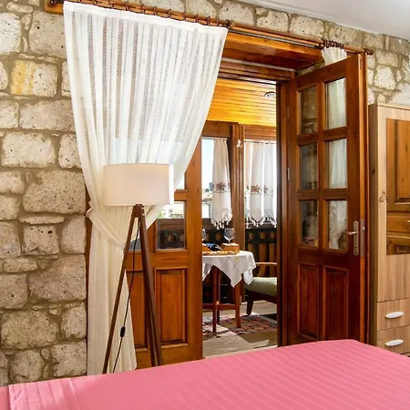 Hotel Flores