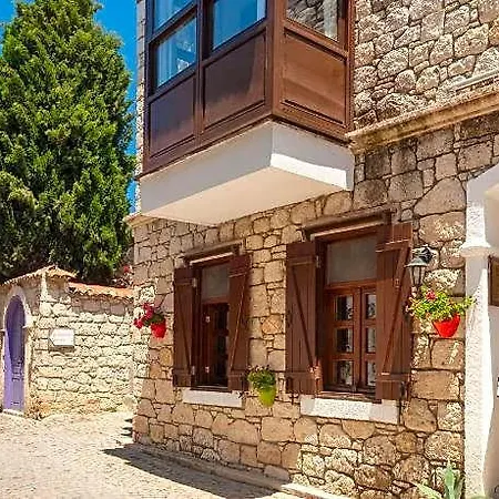 Flores Szálloda 3*
