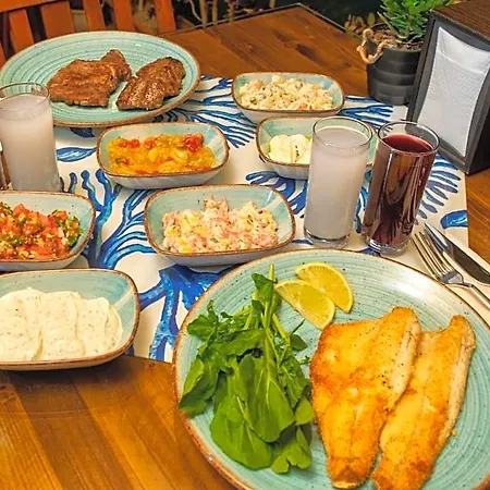 Szálloda Flores Alacati