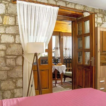 Hotel Flores