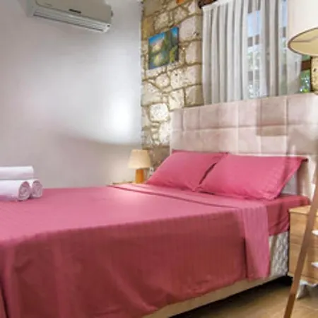 Hotel Flores